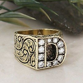 Taşlı Monogram Motifli D Harfli Yüzük