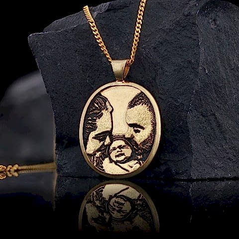 El Yapımı Aile Resimli 925 Ayar Gümüş Kolye