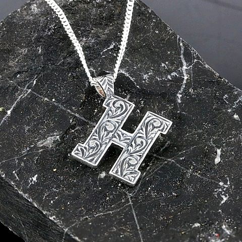 El Yapımı Gümüş Özel Üretim H Harfli Kadın Kolye