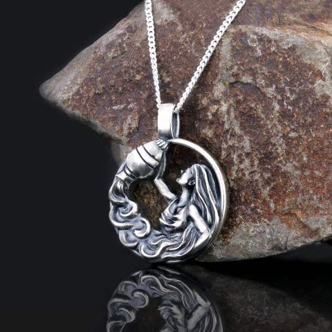 El Yapımı Kova Burcu Kolye Gümüş