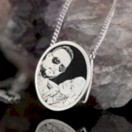 Oval Gümüş Sevgili Fotoğraflı Kolye