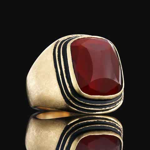 Gümüş İşçilikle Öne Çıkan Kırmızı Akik Taşı Yüzük