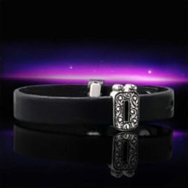 Motifli Ö Harfi Deri Bileklik