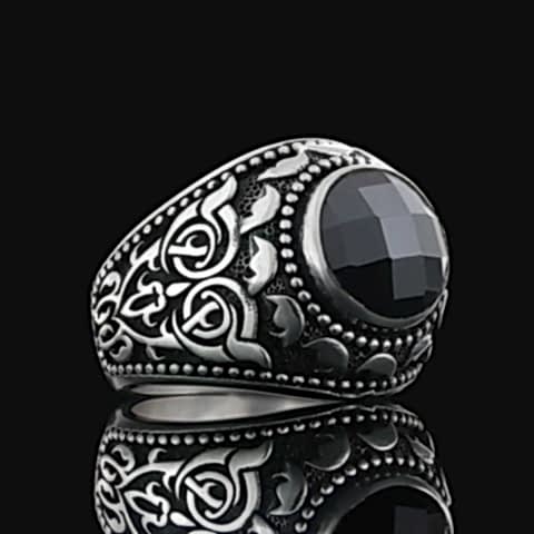 Oniks Taşlı Özel Tasarım Motifli Erkek Yüzük, Erkek Motifli Gümüş Yüzük, Siyah Akik Yüzük