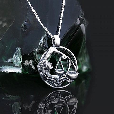 Terazi Burcu El Yapımı Özel Gümüş Kolye